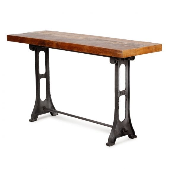 Table console en bois pour réception.