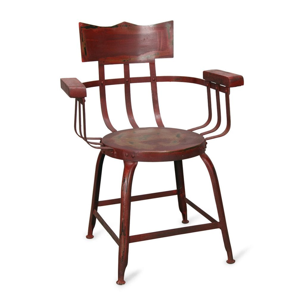 Chaise fabriquée en rotin pour bistrot, bar ou restaurant.