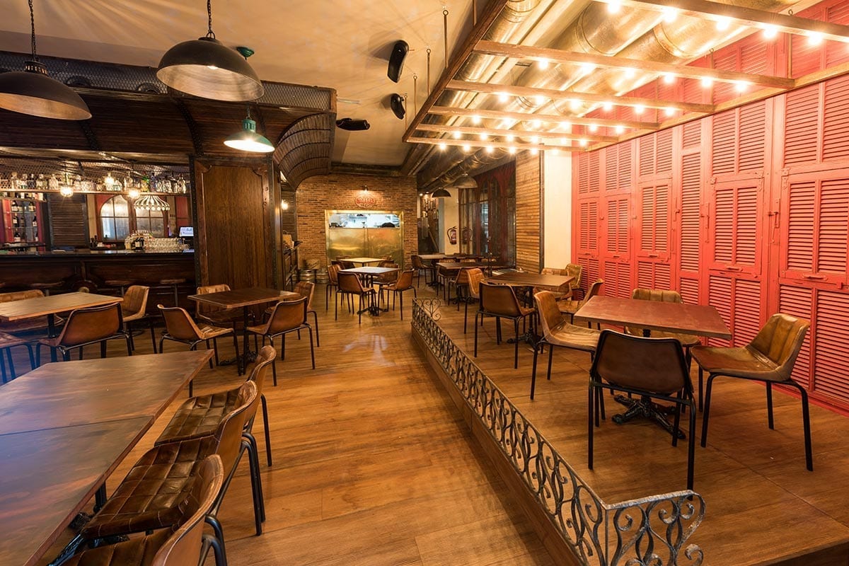Agencement et décoration du restaurant Malabar.