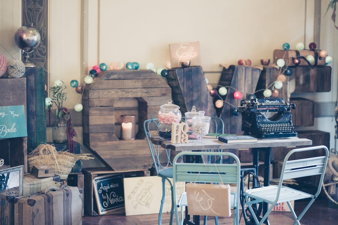 Élegance et Romantisme dans les stand de Love Story Vintage Wedding Fair