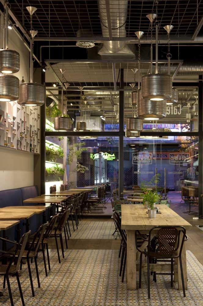 Imágenes del Diseño interior en la cafetería cafe&tapas Madrid