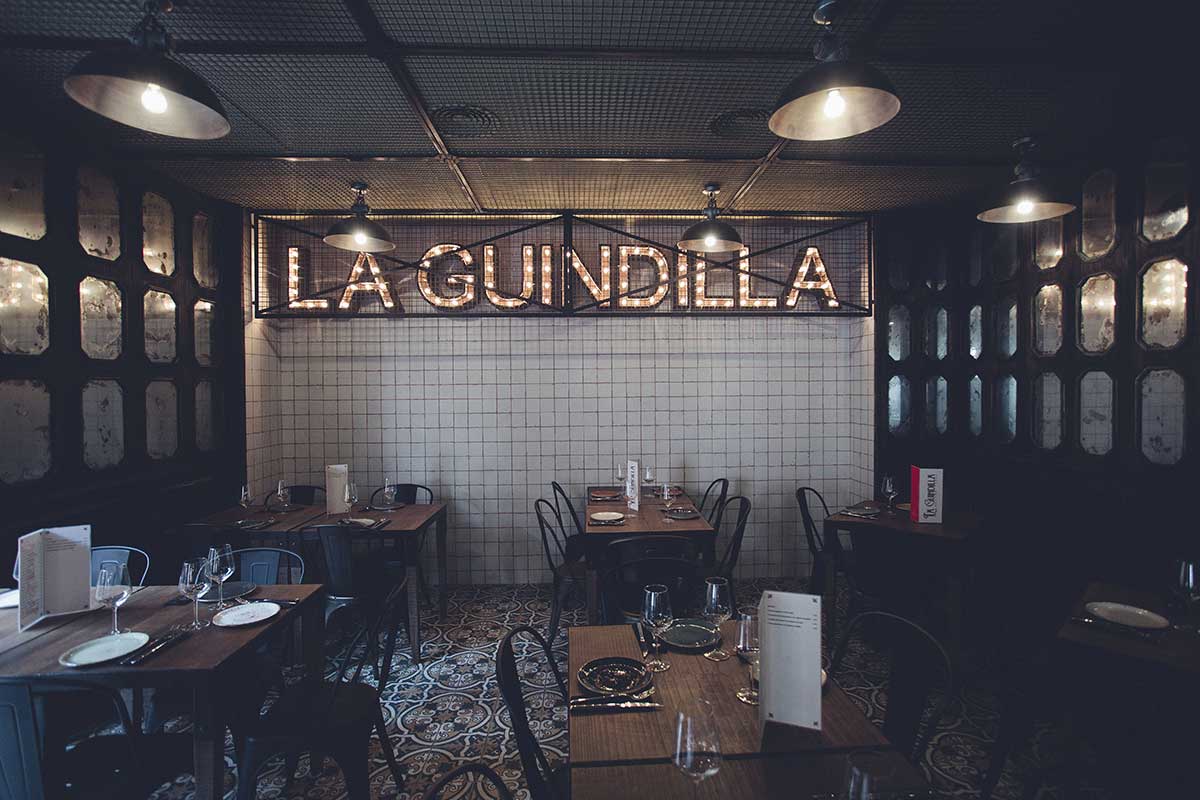 Photo.Atmosphère vintage et industriel dans le restaurant la Guindilla