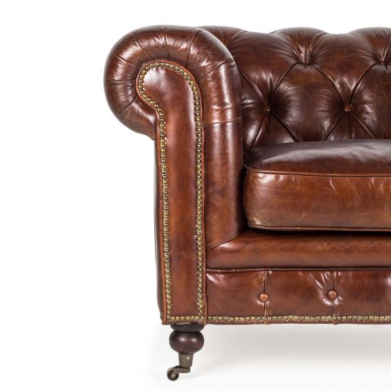 Fashionable leather armchairs Francisco Segarra.