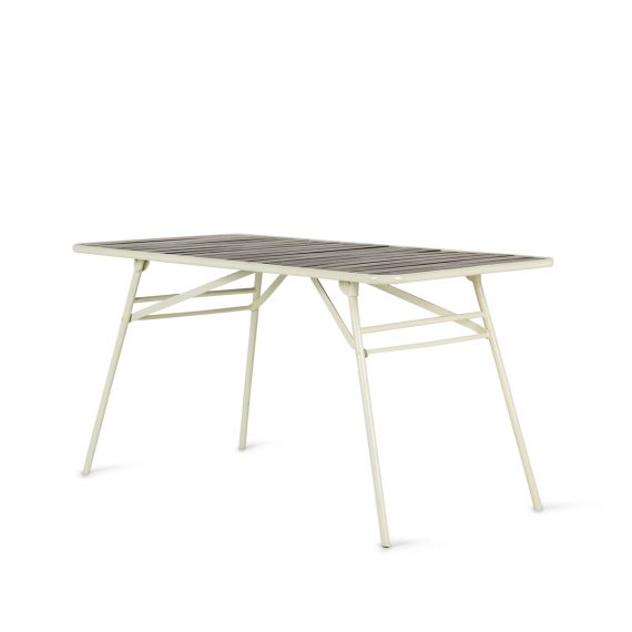 Foldable tables,