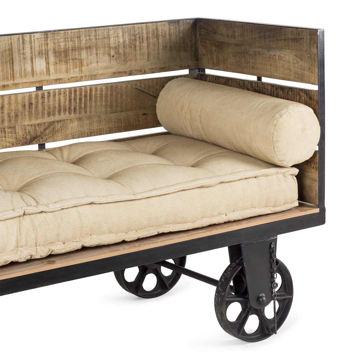 Industrial style wagon sofa Inma Creta at Francisco Segarra.