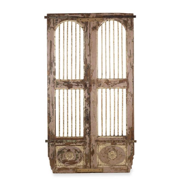 Ancienne porte pour projets de décoration d'intérieurs.