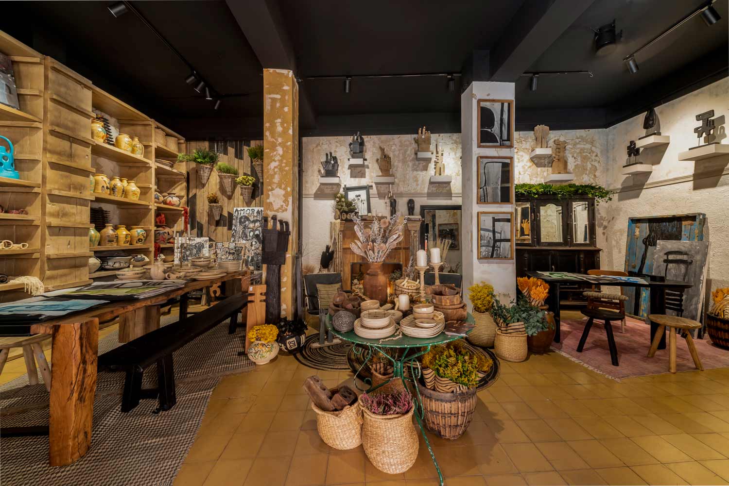 A store interior design full of symbolism. FS Experience.