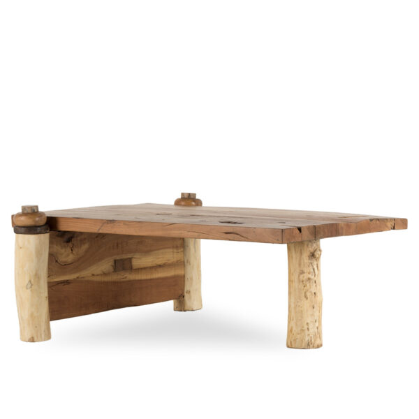 Wooden coffee table Ohara.