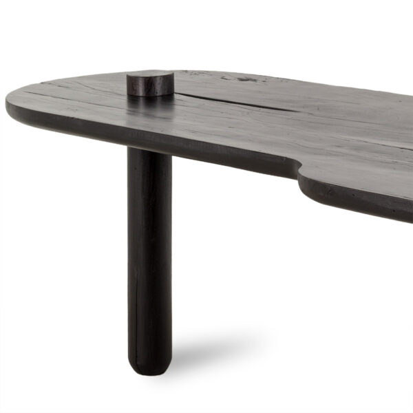 Tables en bois de design Francisco Segarra.