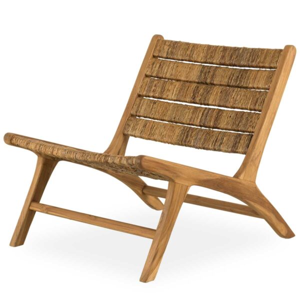 Fauteuil bas en bois.