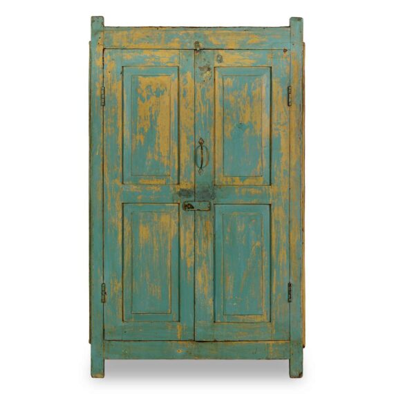 Ancienne armoire.