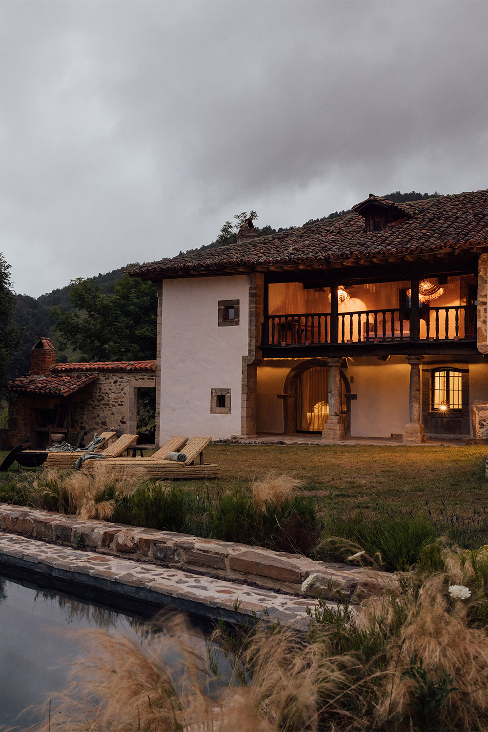 Rural hotel decoration.