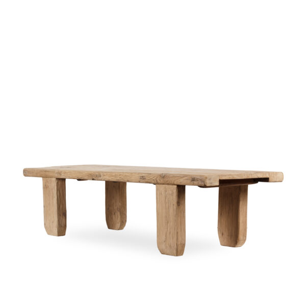 Mesas de centro de madera.