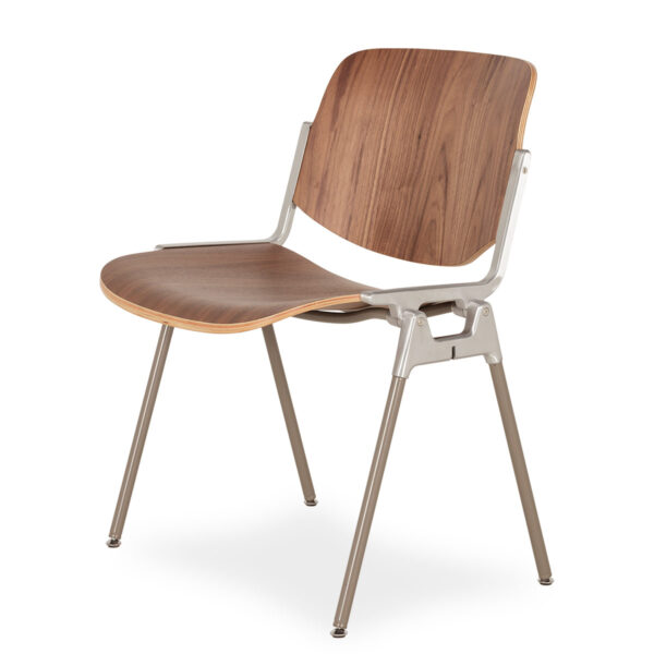 Chaise style Mid-Century.
