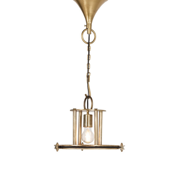 Luminaire suspension dorée.