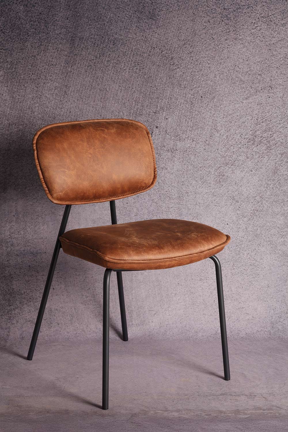 Chaise similicuir restauration.