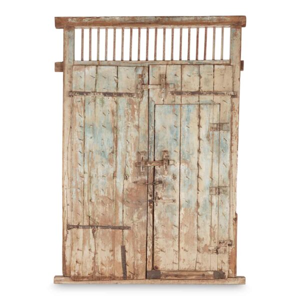 Puerta antigua madera.
