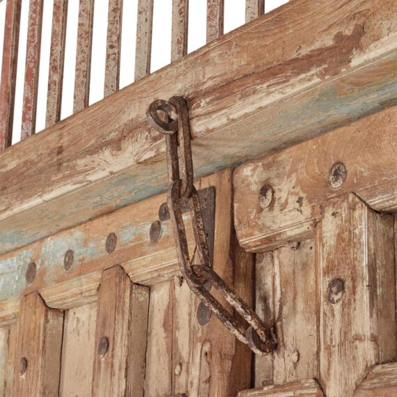Puerta de madera antigua.